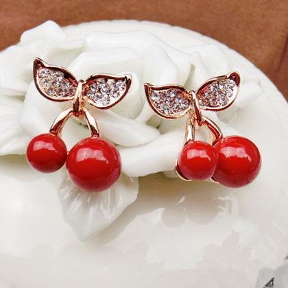 Fashion With Sweet Cherry Color Diamond Pearl..